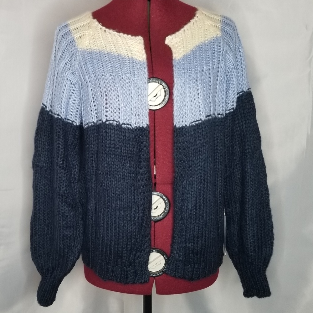 Navy Color Block Cardigan - Picture 3 of 7